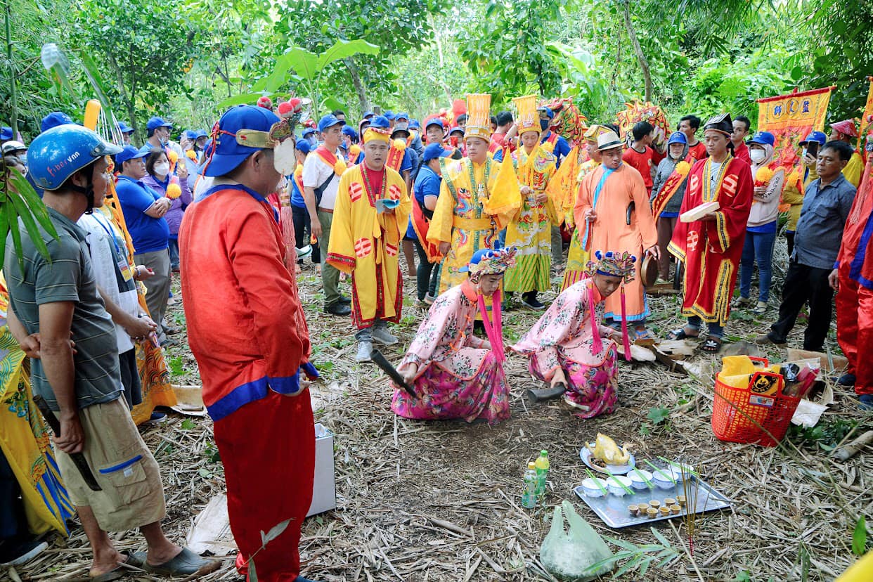 Grand Taoist ceremony in Vietnam, photograph 77 of 102